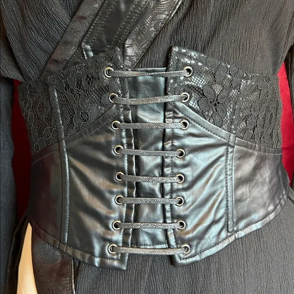 NWT Punk Rave Dark Goth Long Sleeve Asymmetric Kimono Visual Kei - Picture 8 of 13